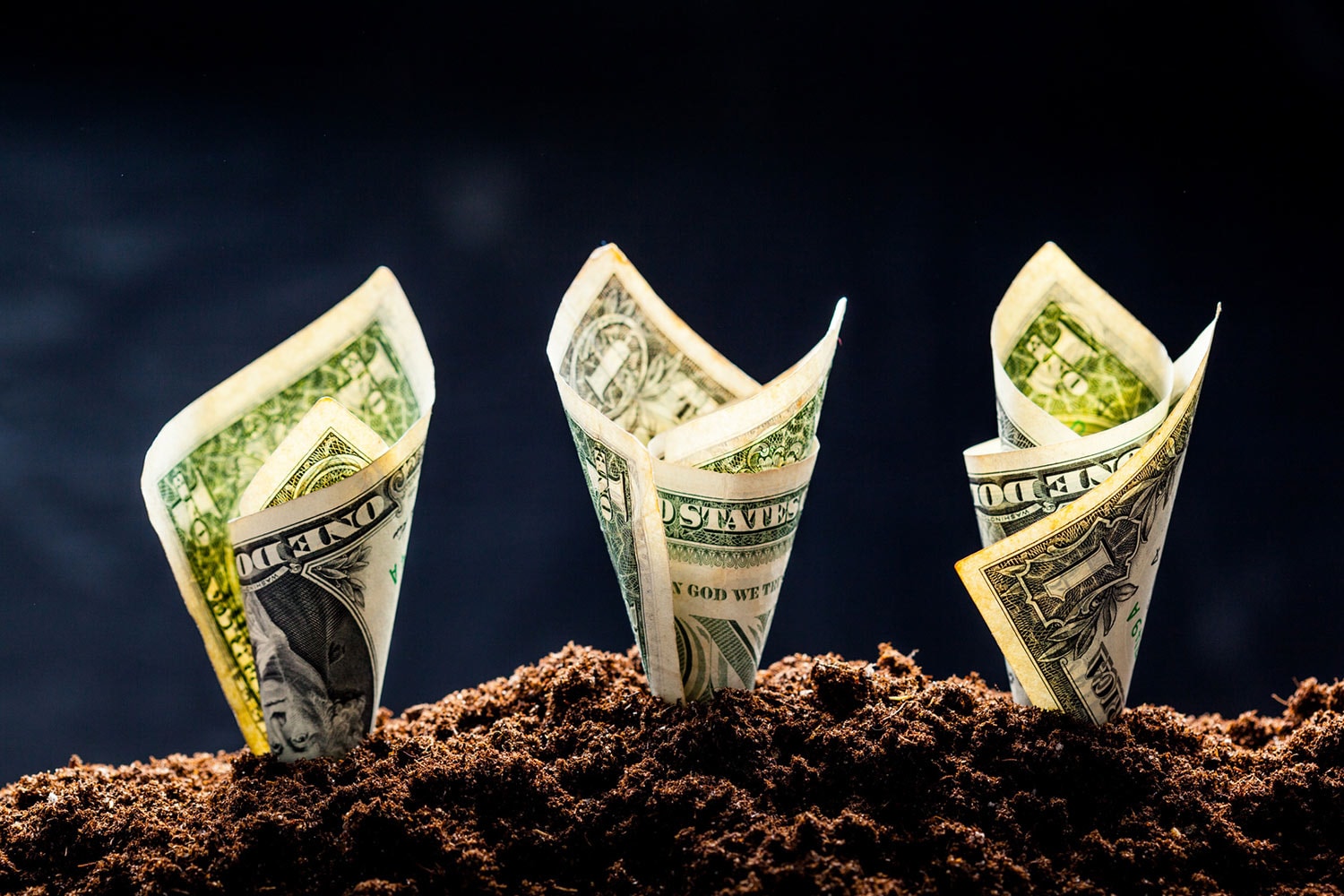 Money ads. Креативные картины с деньгами. Креативно деньги. Баннер деньги. Money ad.